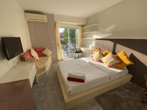 Studio Condo in Replay Residence across the road from Bangrak Beach C107